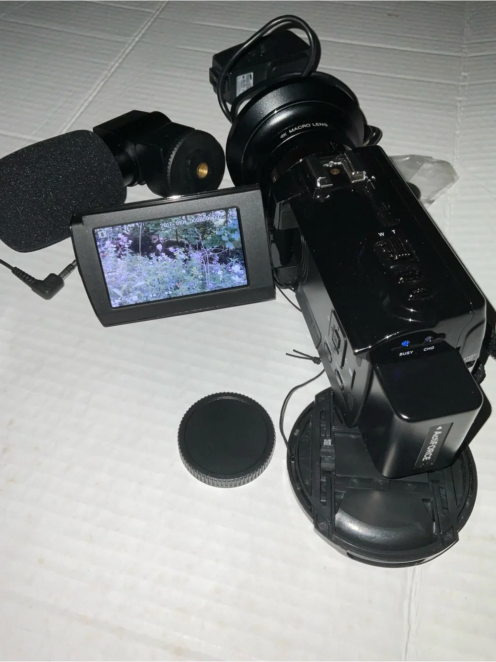 4K Ultra HD Video Camcorder - 48.0 MP Photo - Touch Panel - Night Shot - HDV-